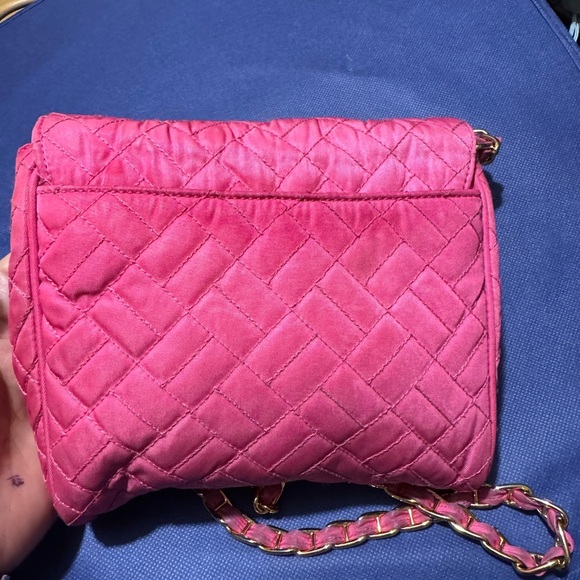 Prada Pink Quilted Women's Bag - Picture 3 of 11
